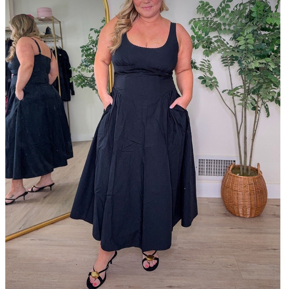 New! Abercrombie & fitch Dylan bra free midi dress - Picture 9 of 9